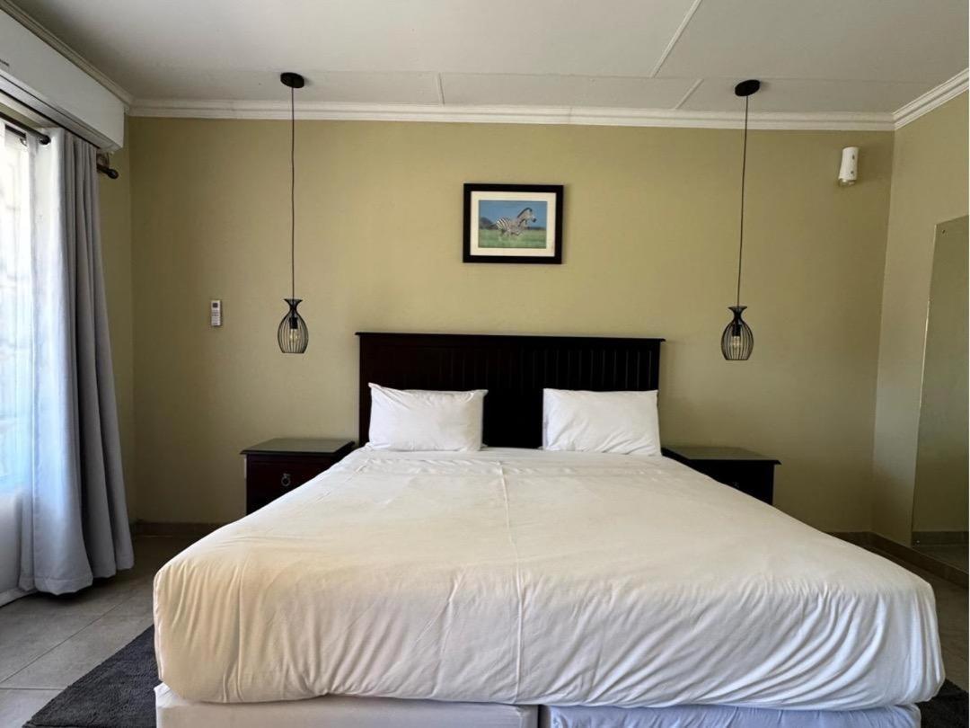 Thabazimbi Country Lodge Buitenkant foto